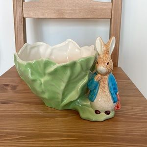 Vintage 1998 Peter Rabbit Planter